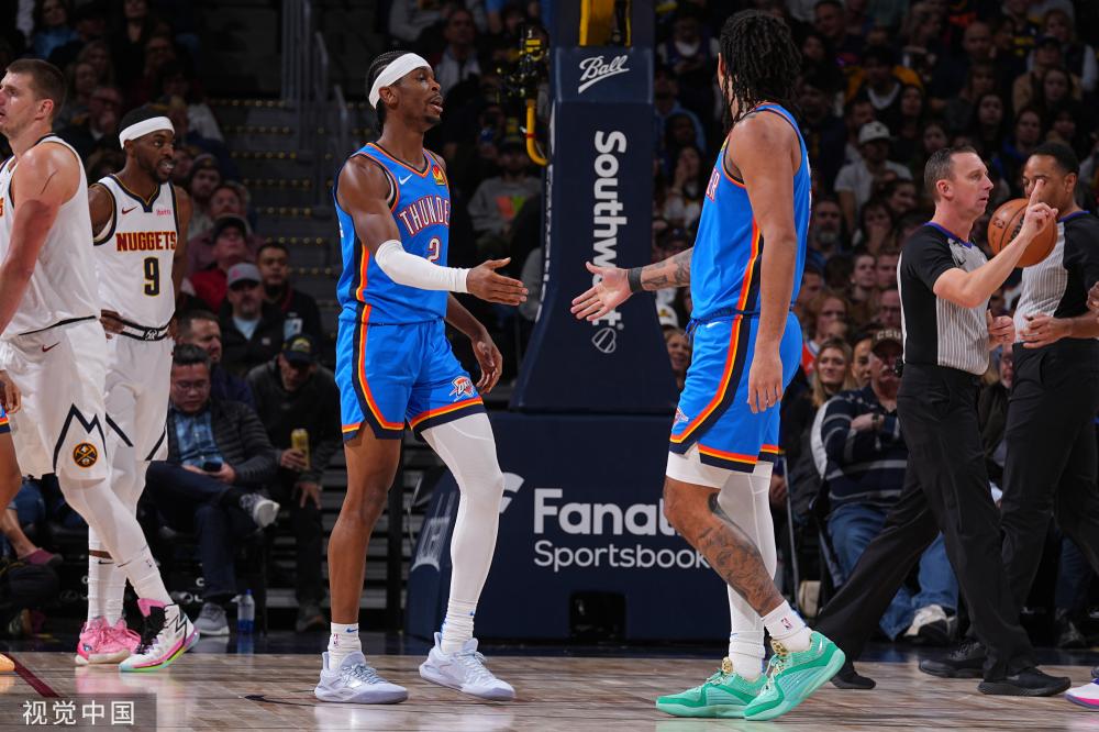 使得他成为 使得他成为